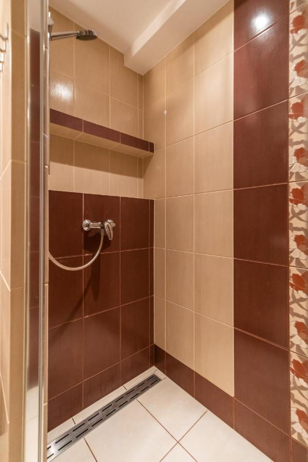 Pod Roza Wiatrow Apartman Kołobrzeg Kültér fotó
